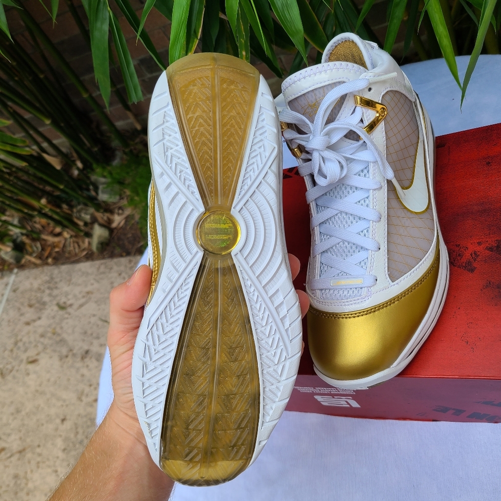 Nike LeBron 7 China Moon - Picture 2 of 6